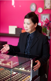 店頭スタッフ 田中